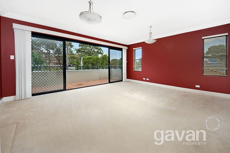 35 Halstead Street, South Hurstville Sold by Gavan Property - image 1