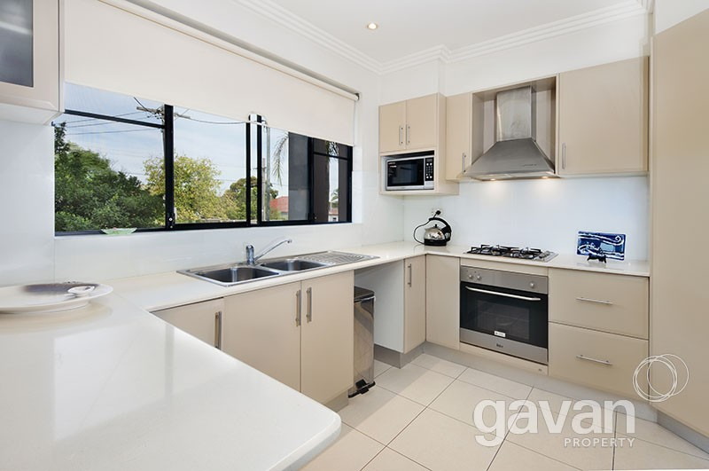 102 Queen Street, Revesby Sold by Gavan Property - image 1