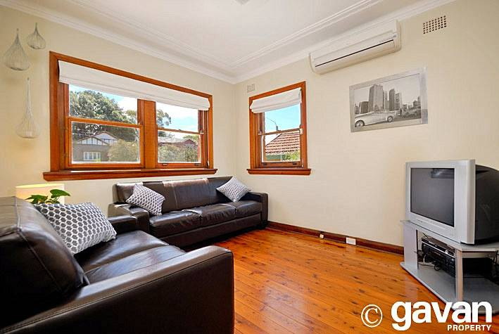 86 Railway Parade, Mortdale Sold by Gavan Property - image 1
