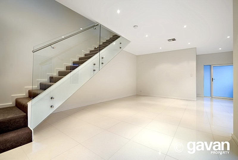 28 St Catherine Street, Mortdale Sold by Gavan Property - image 1