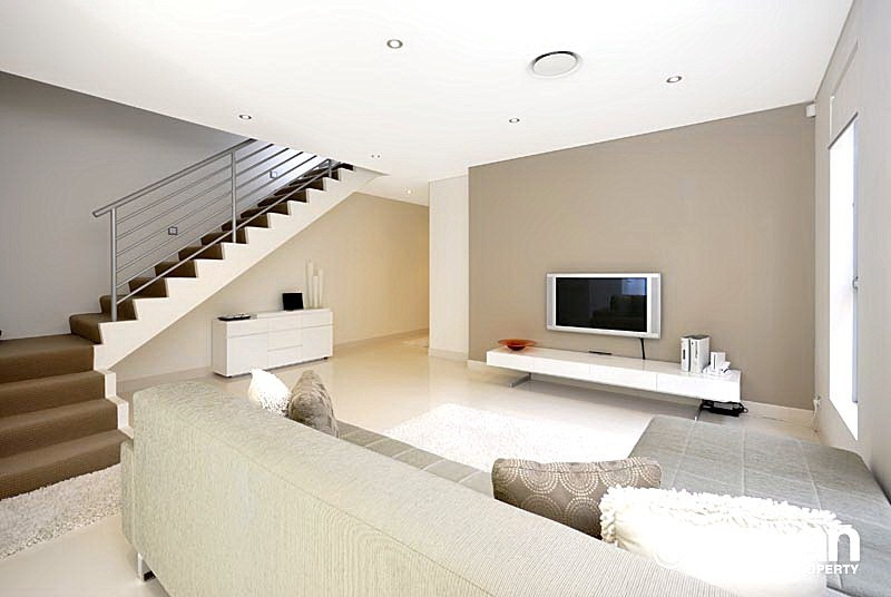 18 Peace Avenue, Peakhurst Sold by Gavan Property - image 1