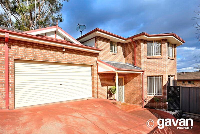 2/736a Henry Lawson Drive, Picnic Point Sold by Gavan Property - image 1