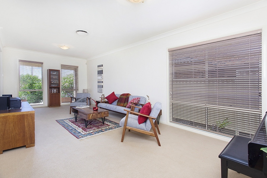 14 Barwon Road, Mortdale Sold by Gavan Property - image 1