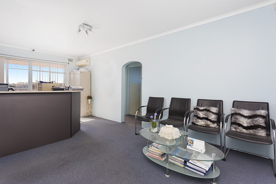12/40 Broadarrow Road, Narwee Sold by Gavan Property - image 1