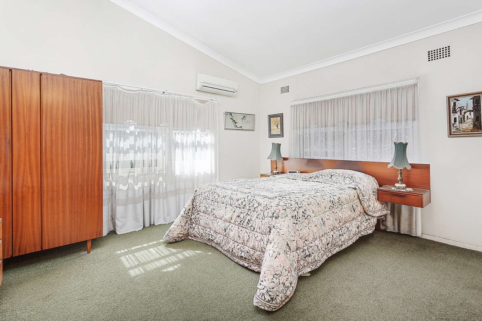 148 Kyle Parade, Kyle Bay Sold by Gavan Property - image 1
