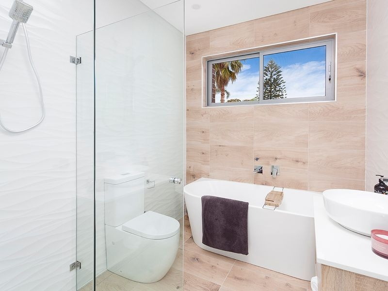 6b Rowe Street, South Hurstville Sold by Gavan Property - image 1