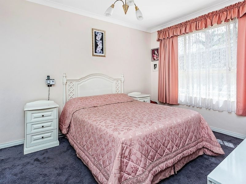 3/9 Heath Road, Blakehurst Sold by Gavan Property - image 1