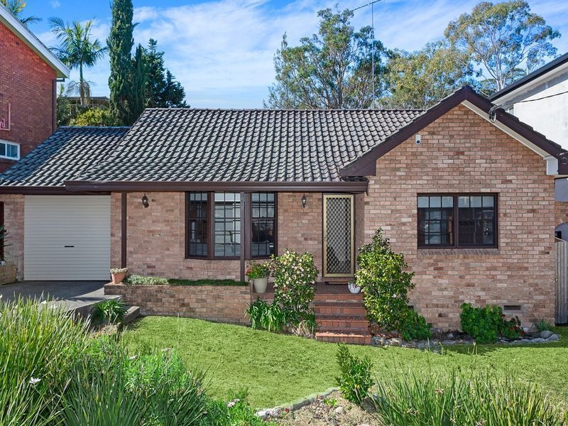 146 Kyle Parade, Kyle Bay Leased by Gavan Property
