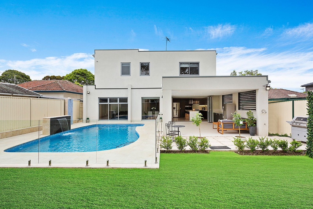 49 Orana Crescent, Peakhurst Heights Sold by Gavan Property
