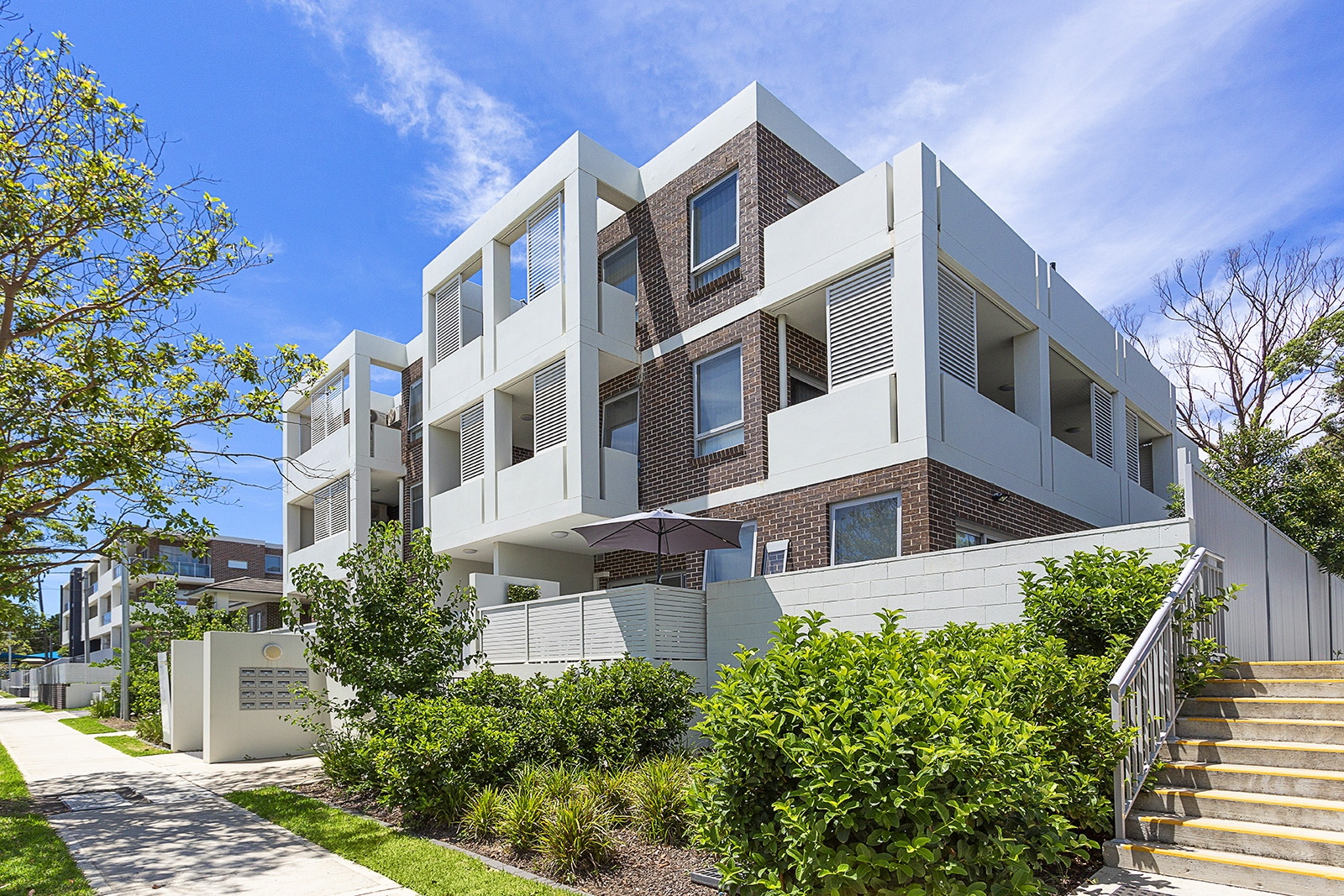 1/77-79 Lawrence Street, Peakhurst Sold by Gavan Property - image 1