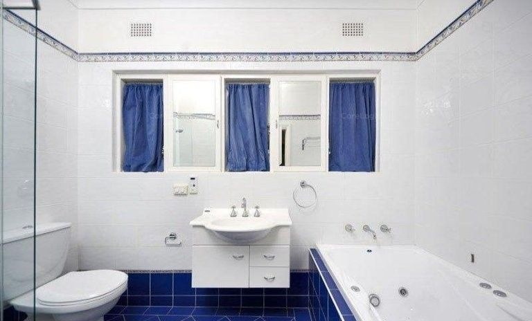 17 Gnarbo Avenue, Carss Park Leased by Gavan Property - image 1