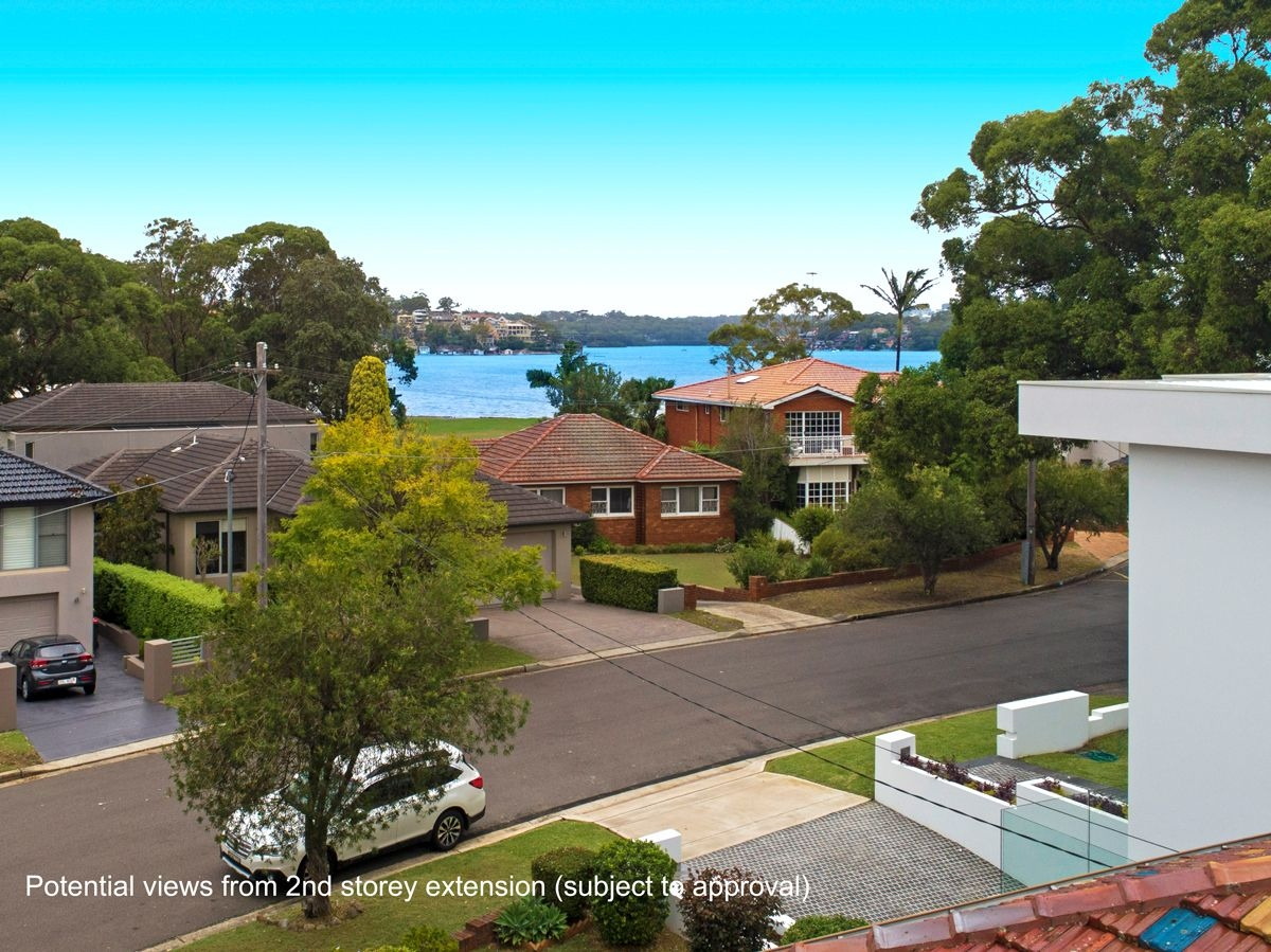 4 Loch Maree Crescent, Connells Point Sold by Gavan Property - image 1