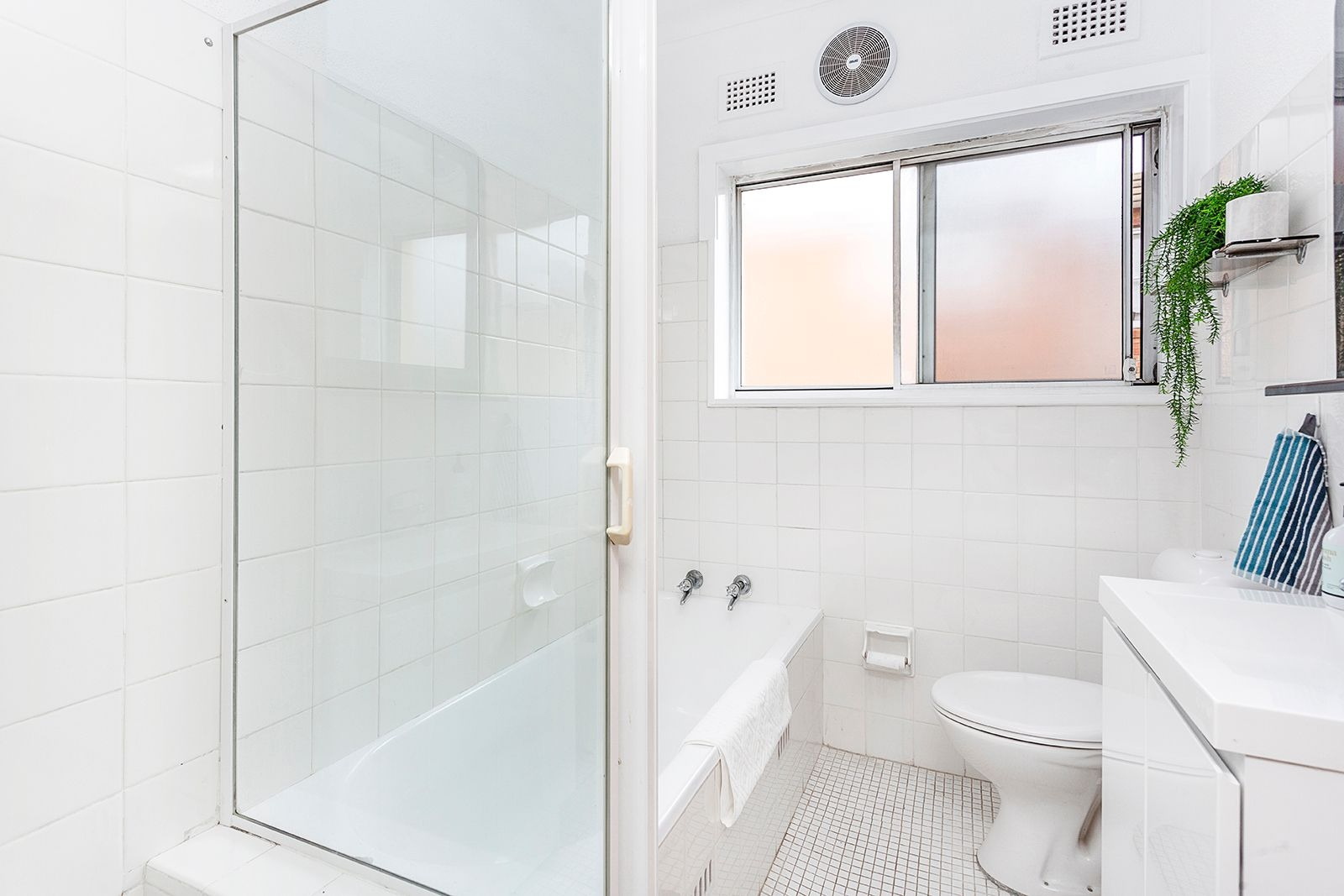 34 Wentworth Avenue, Blakehurst Sold by Gavan Property - image 1
