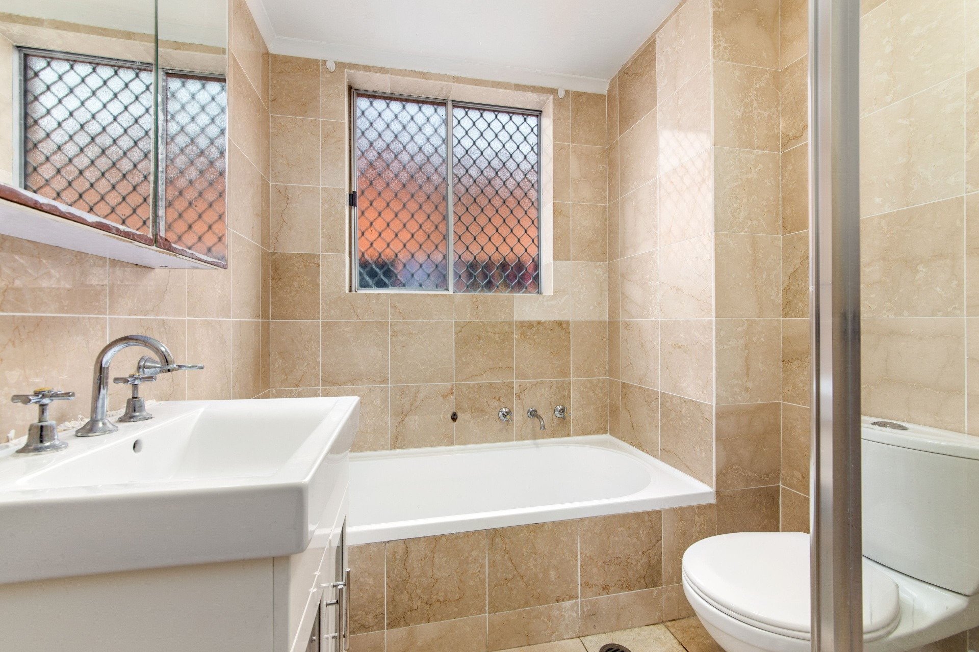 1/1a Wiruna Crescent, Narwee Sold by Gavan Property - image 1