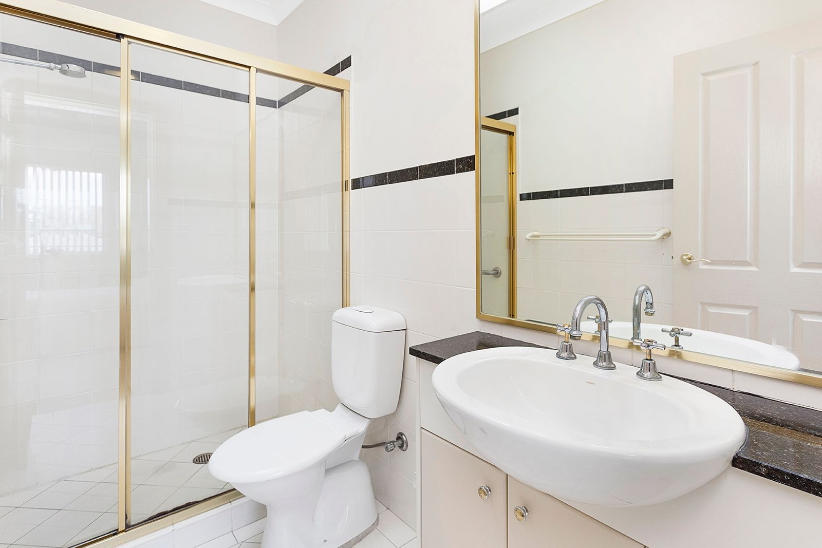 9/46a Grosvenor Road, South Hurstville Sold by Gavan Property - image 1