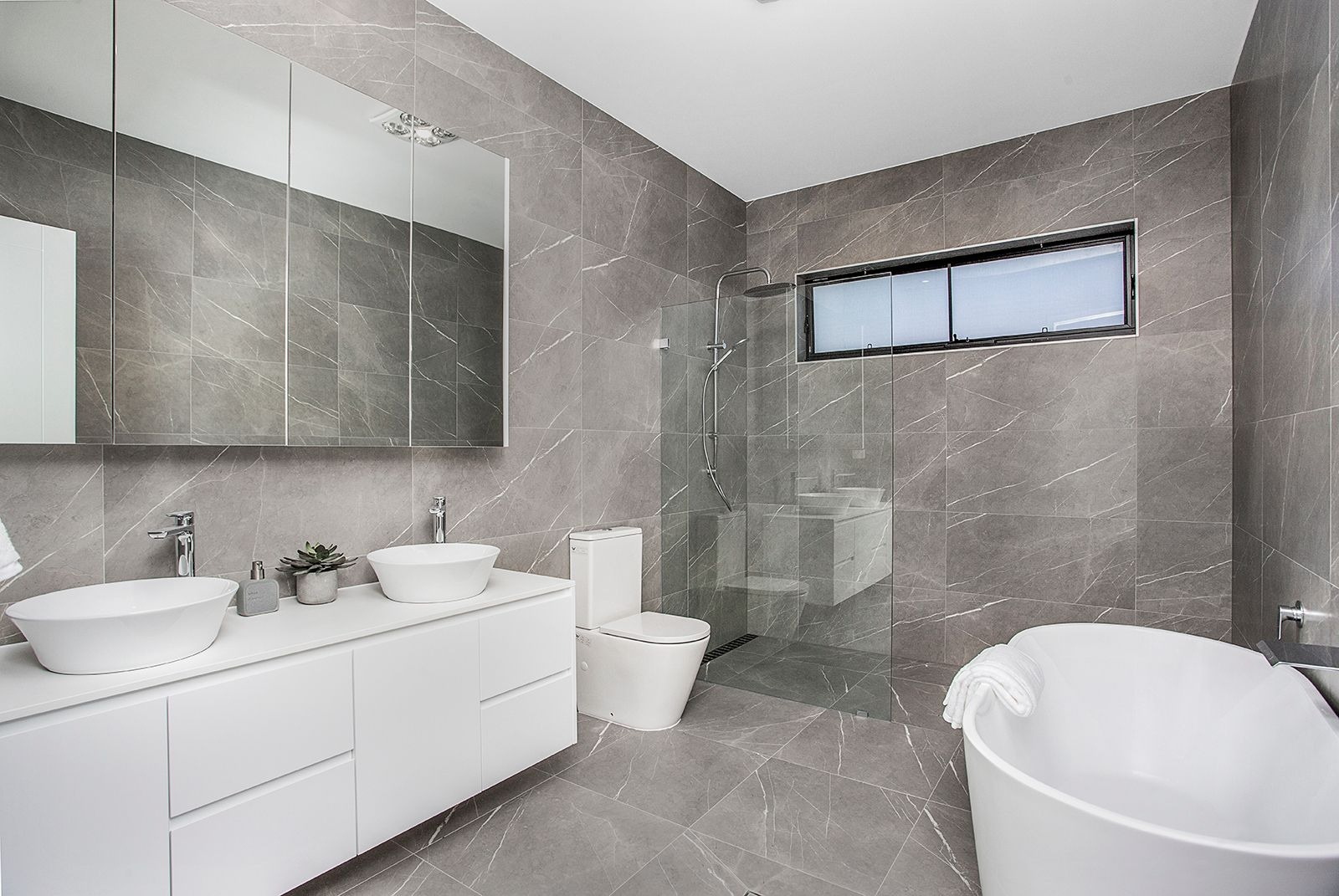 10 Bunyala Street, Carss Park Sold by Gavan Property - image 1