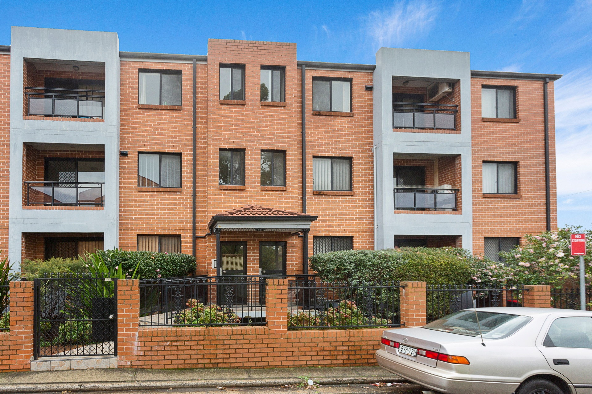 9/26 Melvin Street, Beverly Hills Leased by Gavan Property - image 1