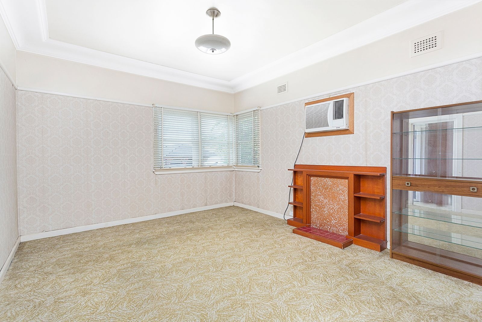39 Waitara Parade, Hurstville Grove Leased by Gavan Property - image 1