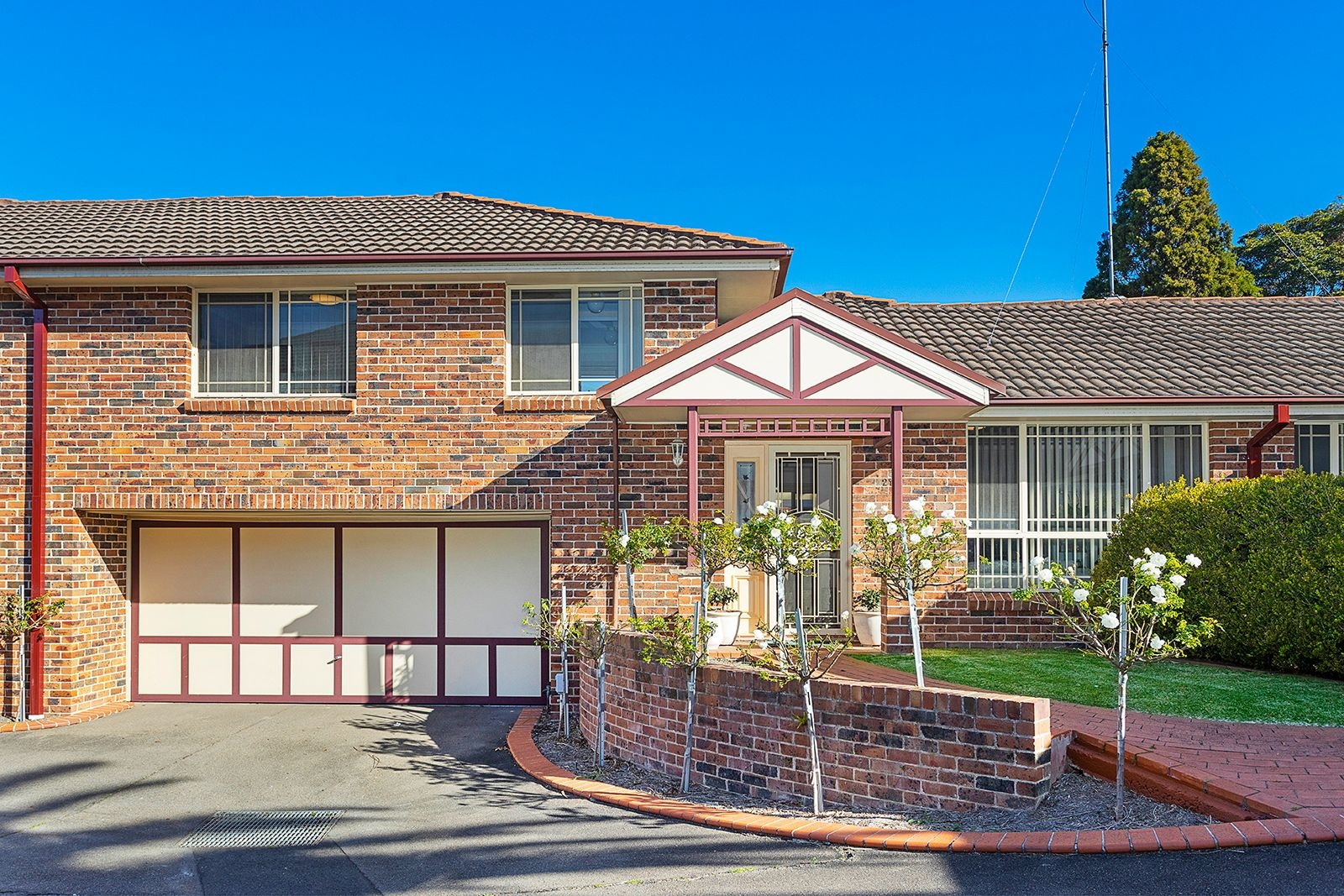 21/1-7 Walton St, Blakehurst Sold by Gavan Property - image 1