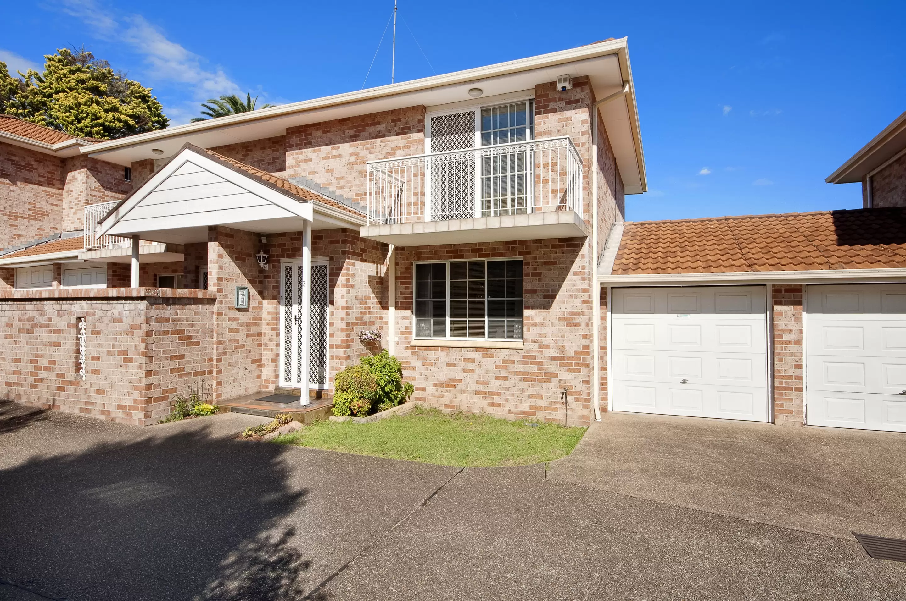 3/83 Connells Point Road, South Hurstville Leased by Gavan Property - image 1