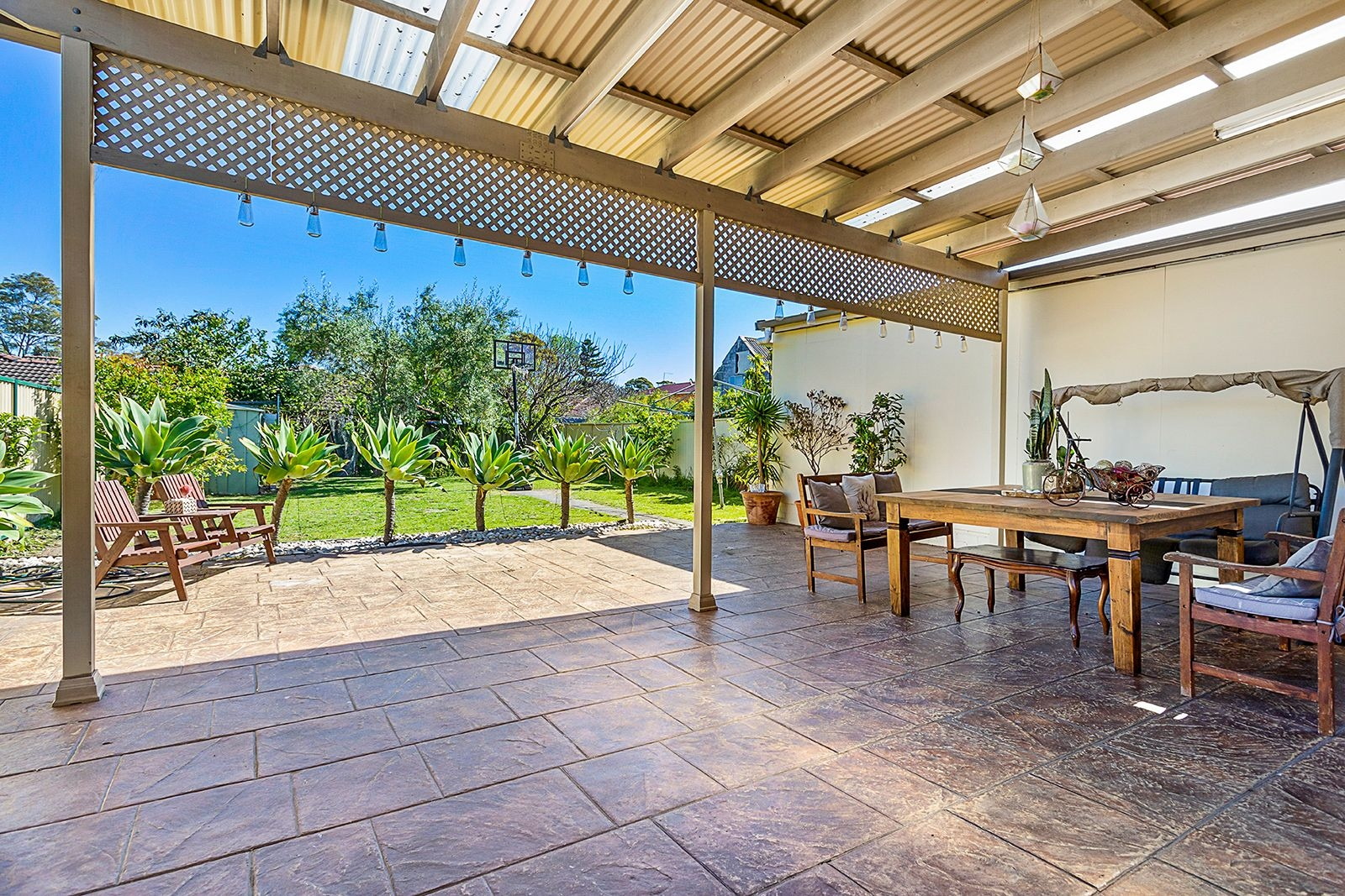 187 West Street, South Hurstville Sold by Gavan Property - image 1