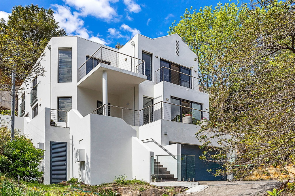 1055a Forest Road, Lugarno Sold by Gavan Property
