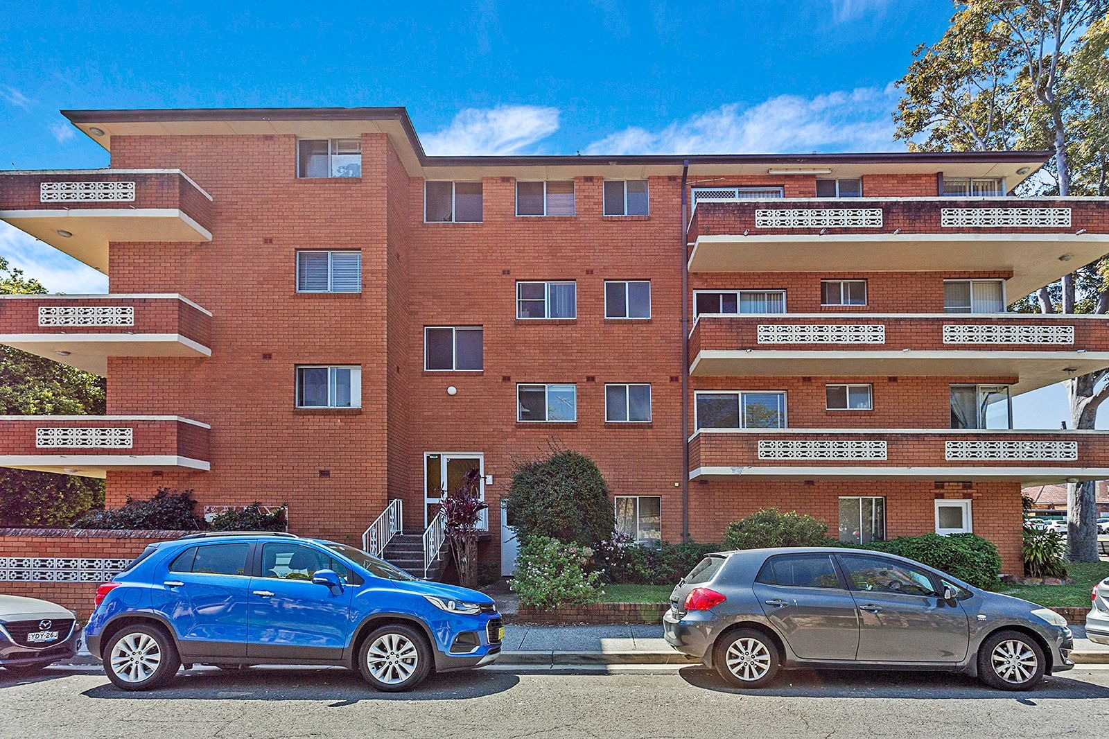 9/24a-26 Macquarie Place, Mortdale Sold by Gavan Property - image 1