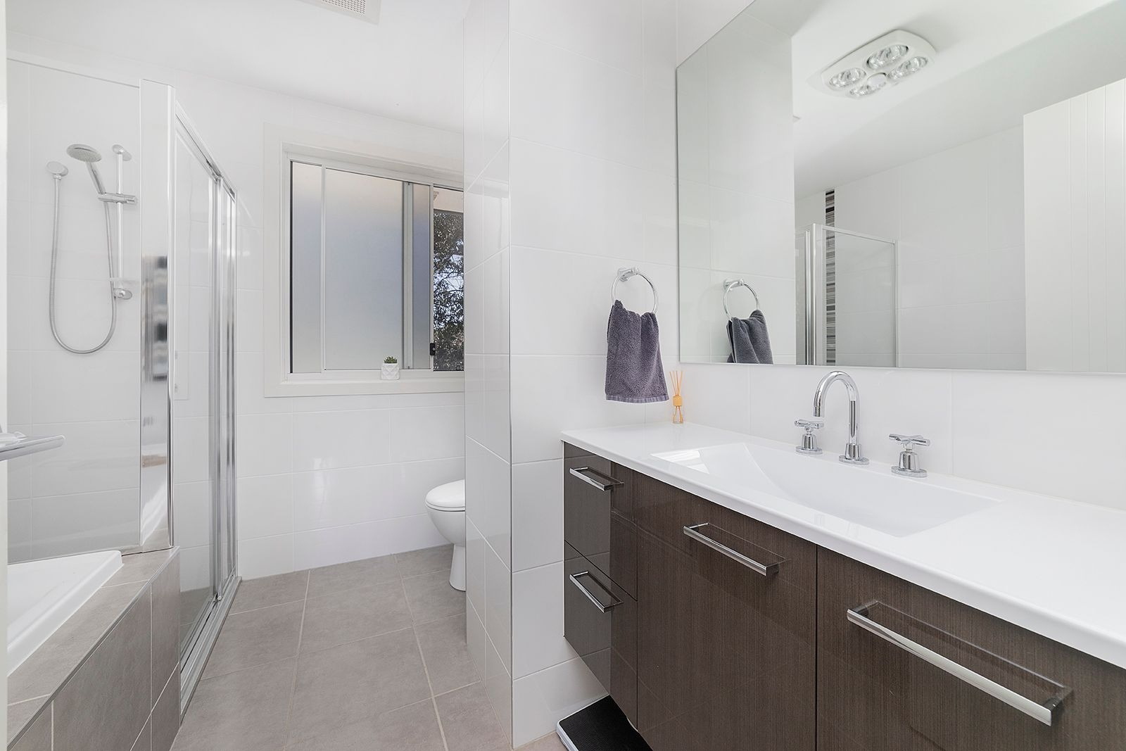 16 Fairway Avenue, Mortdale Sold by Gavan Property - image 1