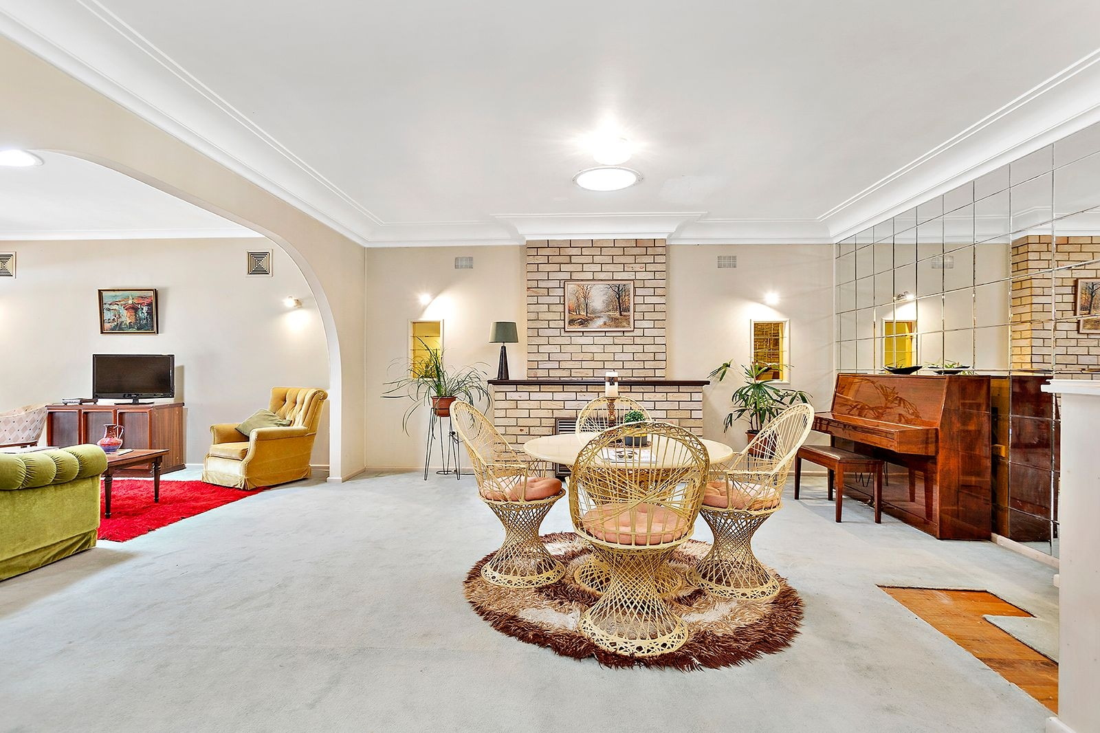8 Yathong Road, Caringbah Sold by Gavan Property - image 1