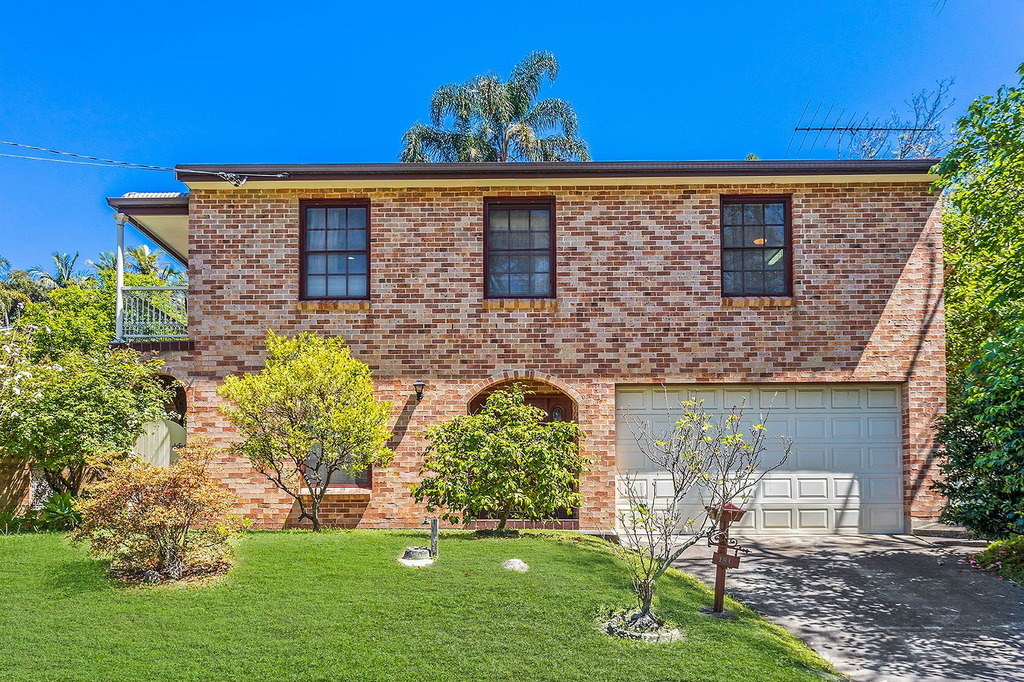 181 Kyle Parade, Connells Point Sold by Gavan Property