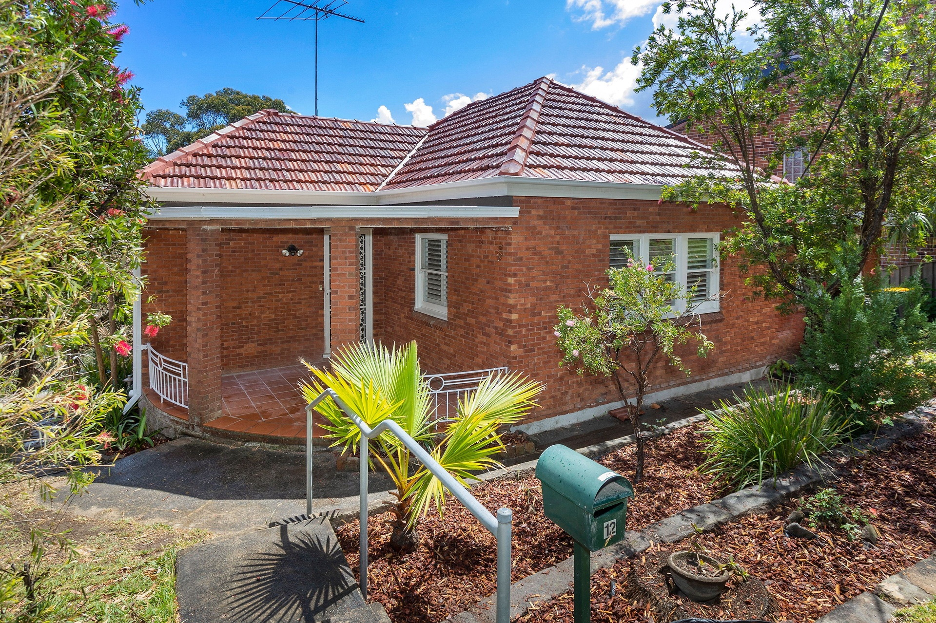 12 Riverside Drive, Lugarno Leased by Gavan Property - image 1