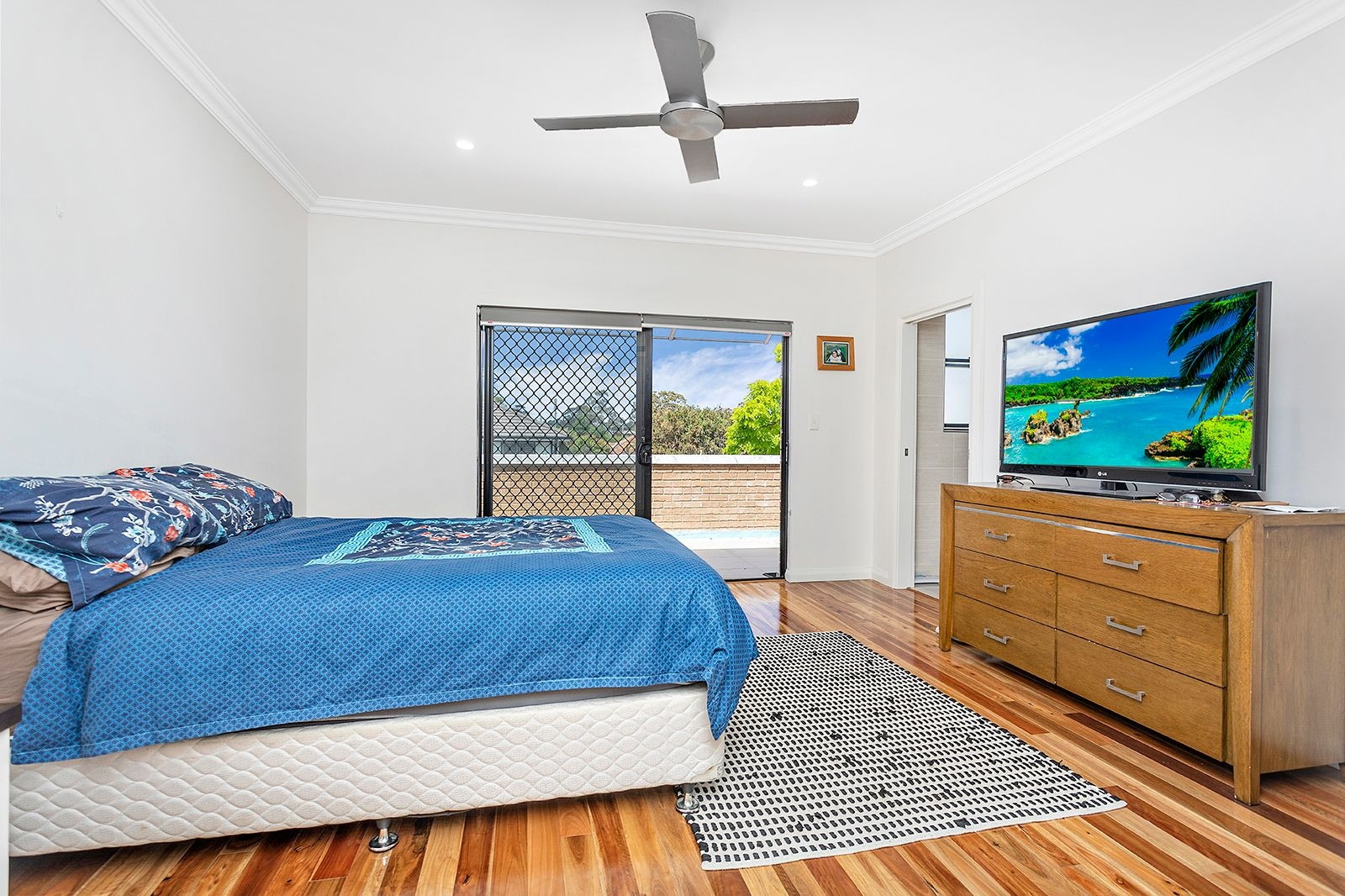 2/27b Samuel Street, Peakhurst Sold by Gavan Property - image 1