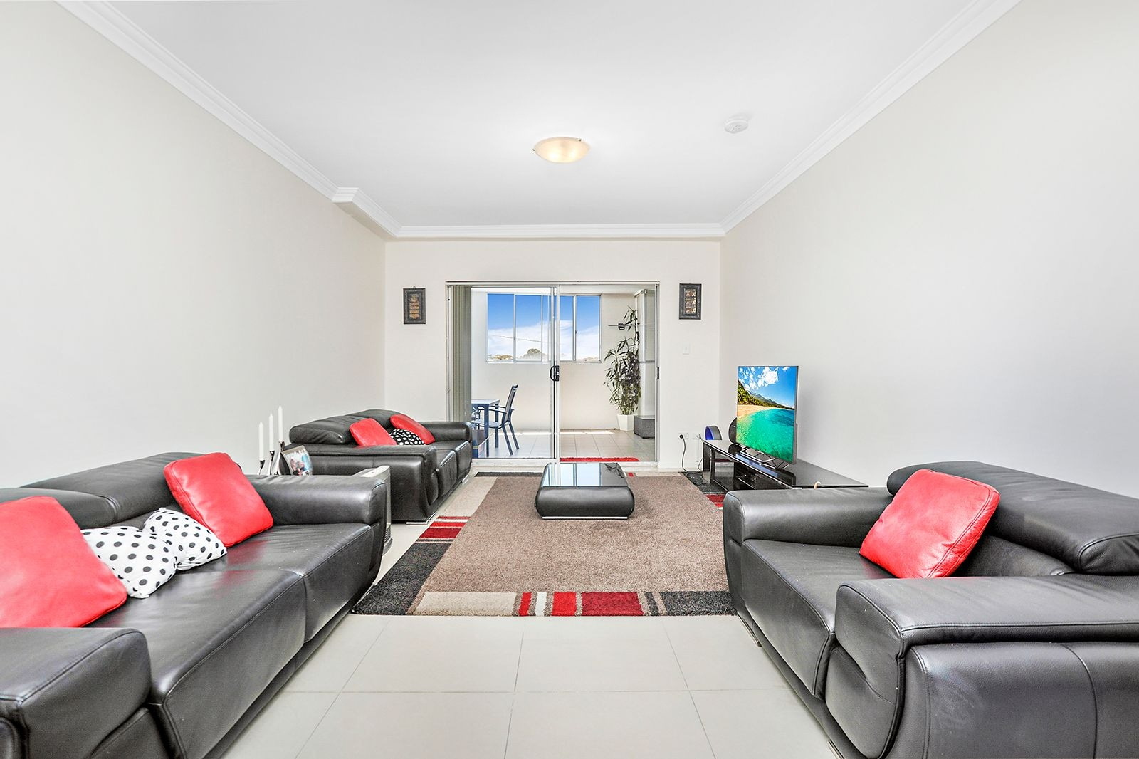 14/803 King Georges Road, South Hurstville Sold by Gavan Property - image 1