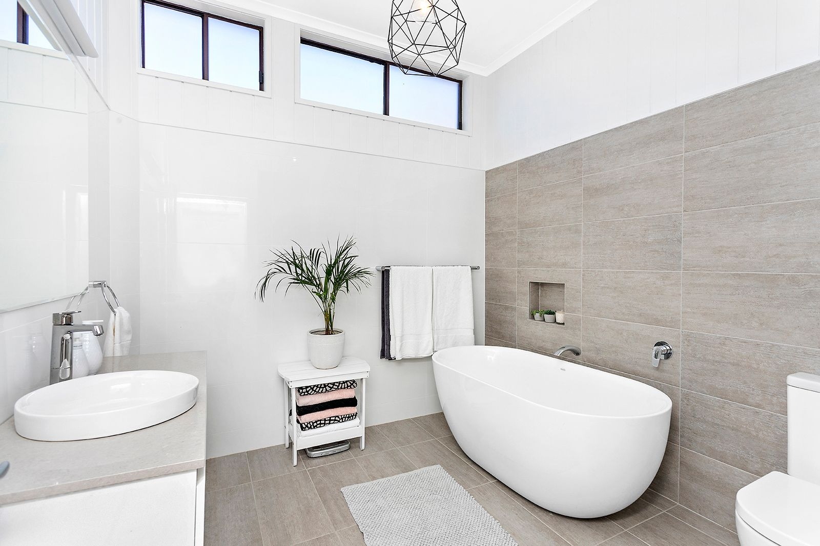 3 Gull Place, Lugarno Sold by Gavan Property - image 1