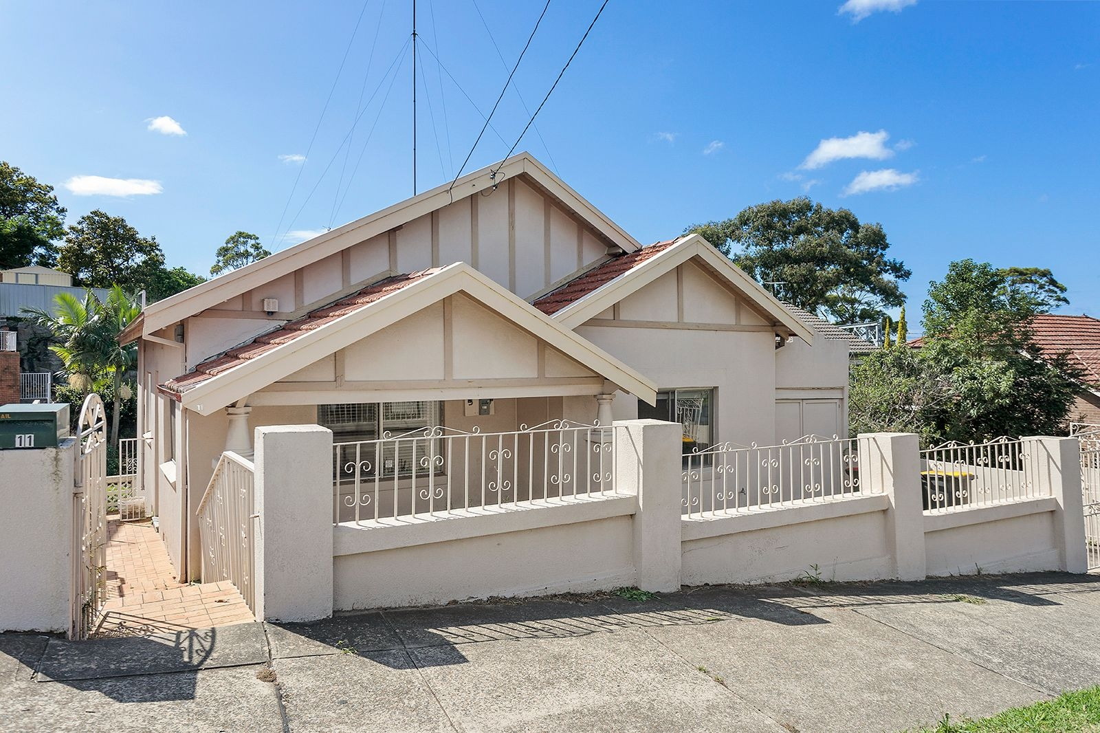 11 Roach Street, Arncliffe Sold by Gavan Property - image 1