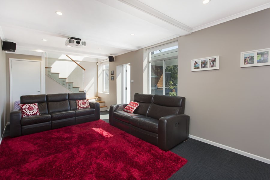 50 Gnarbo Avenue, Carss Park Sold by Gavan Property - image 1