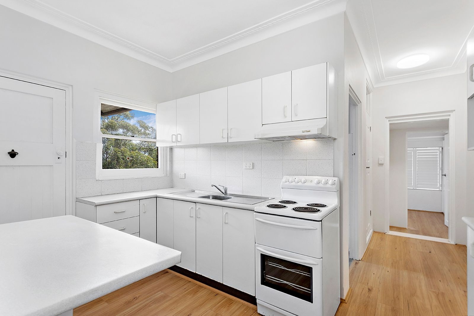 12 Riverside Drive, Lugarno Leased by Gavan Property - image 1