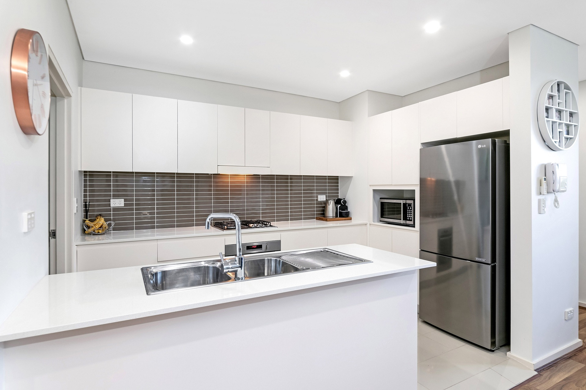 11/61-63 Walker Street, Helensburgh Sold by Gavan Property - image 1