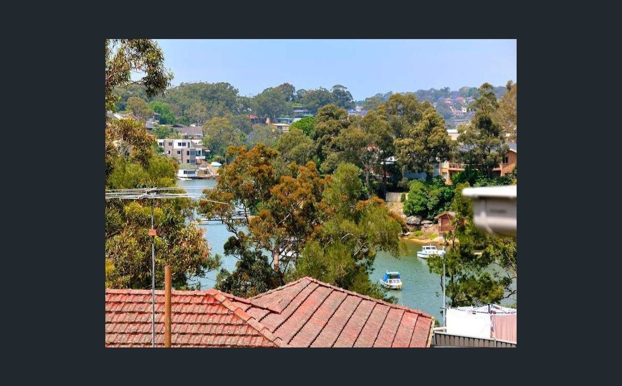 26 The Crescent, Hurstville Grove Leased by Gavan Property - image 1