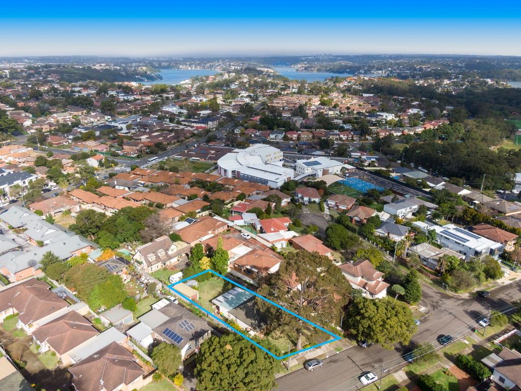 18 Rickard Road, South Hurstville Sold by Gavan Property