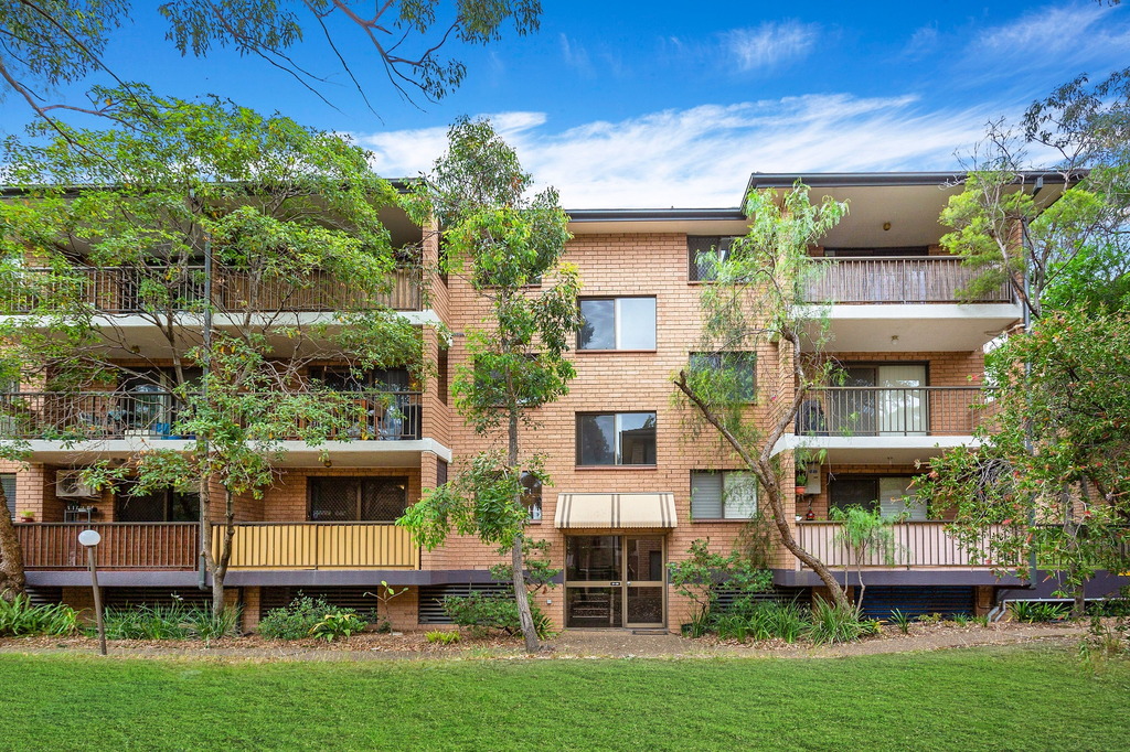 31/131-139 Oak Road, Kirrawee Sold by Gavan Property