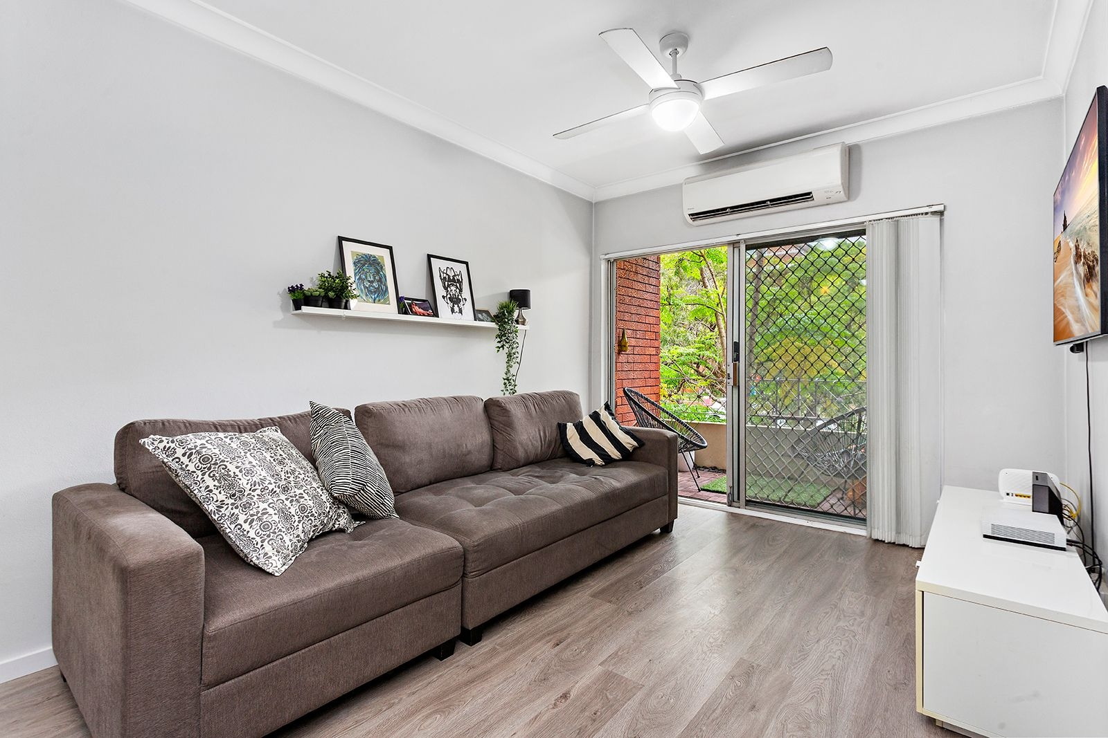 4/24-26 Station Street, Mortdale Sold by Gavan Property - image 1