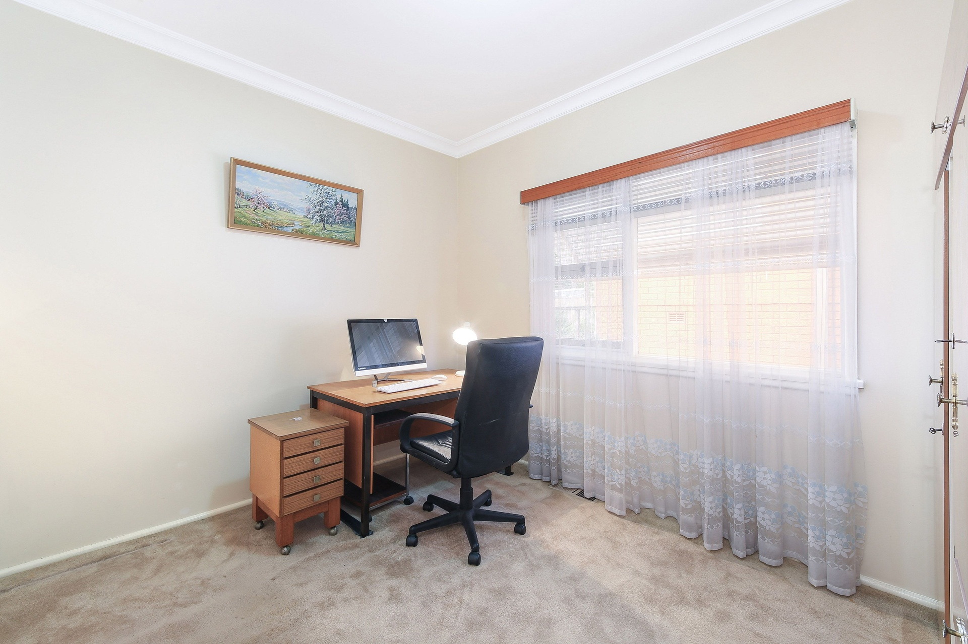 39 Whitegates Avenue, Peakhurst Heights Sold by Gavan Property - image 1