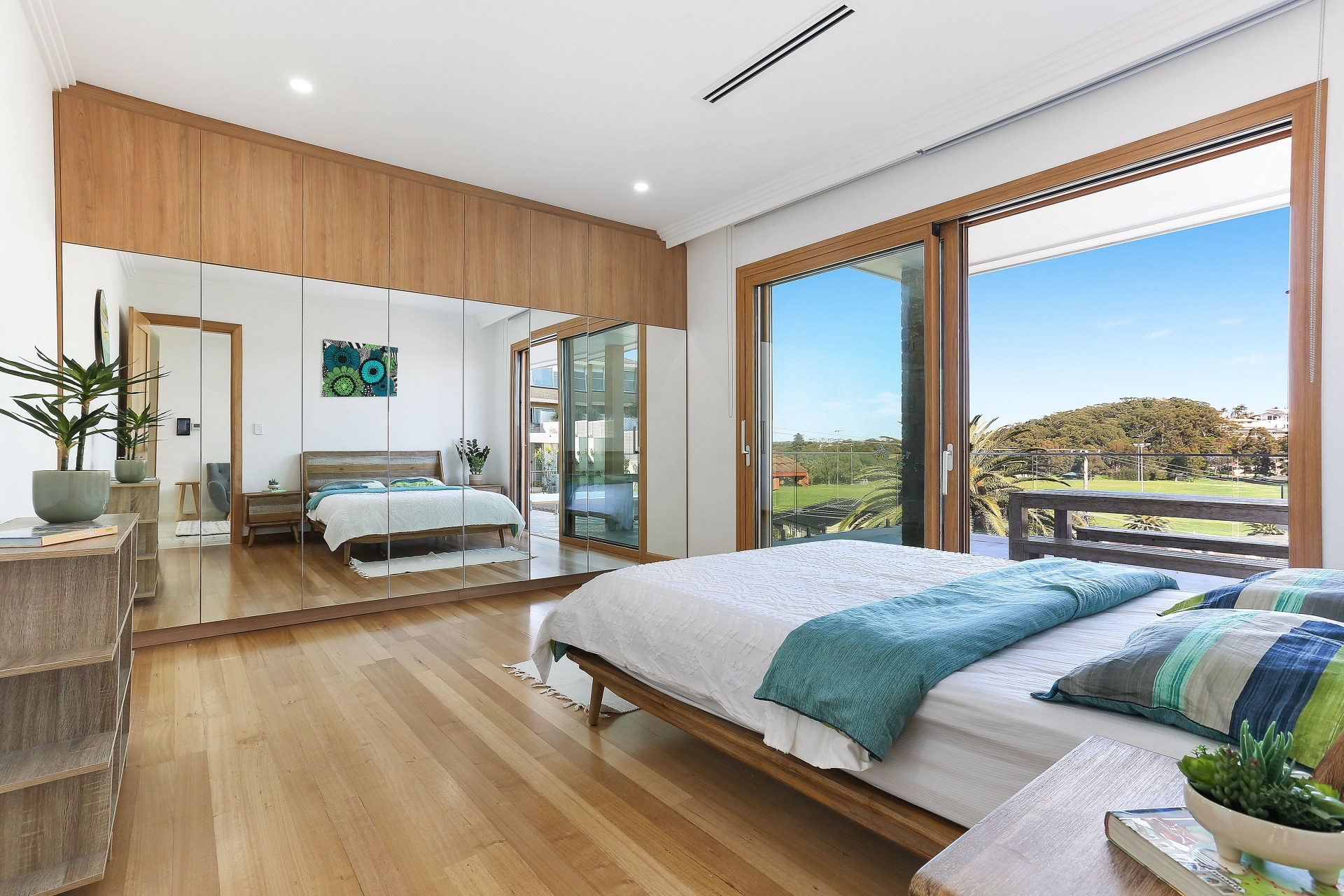 29 Wharf Road, Kogarah Bay Sold by Gavan Property - image 1