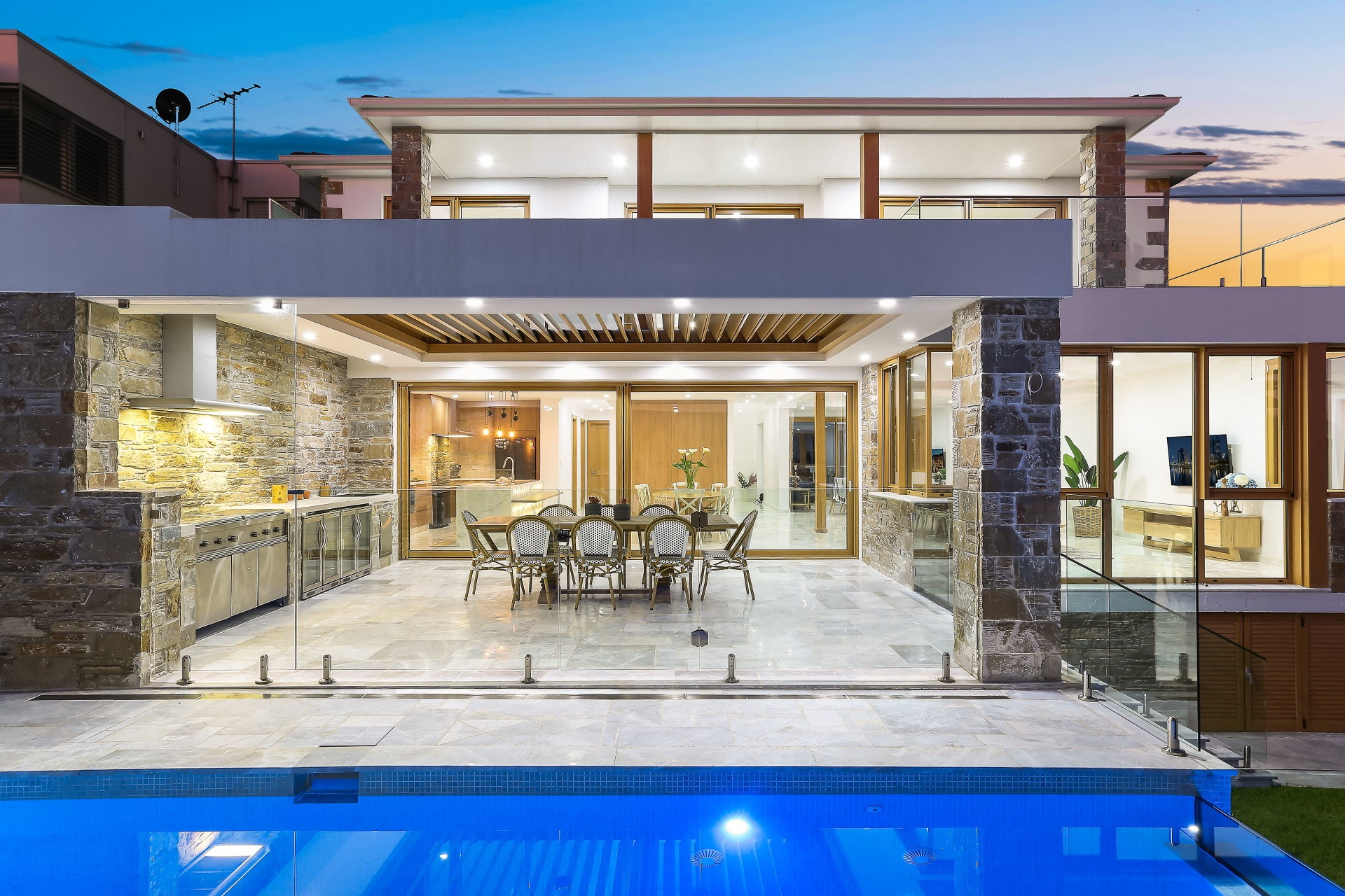 29 Wharf Road, Kogarah Bay Sold by Gavan Property - image 1