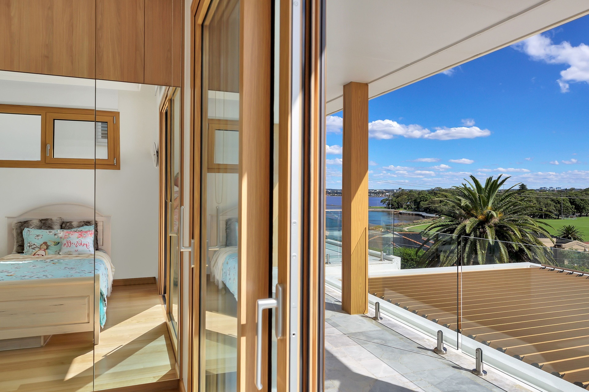 29 Wharf Road, Kogarah Bay Sold by Gavan Property - image 1
