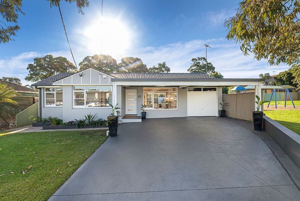 10 Sunlea Avenue, Mortdale Sold by Gavan Property