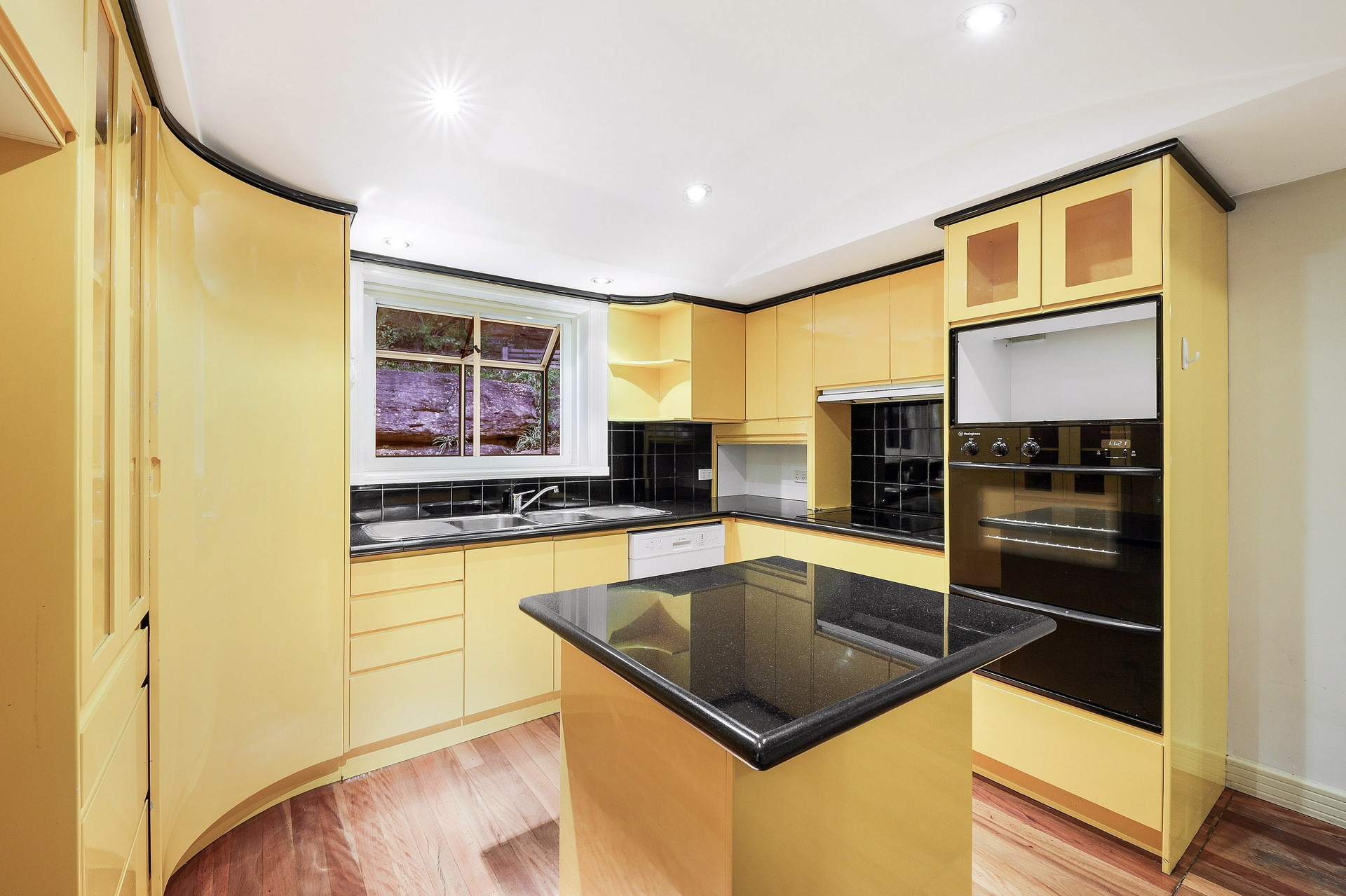 27 Cremona Road, Como Sold by Gavan Property - image 1