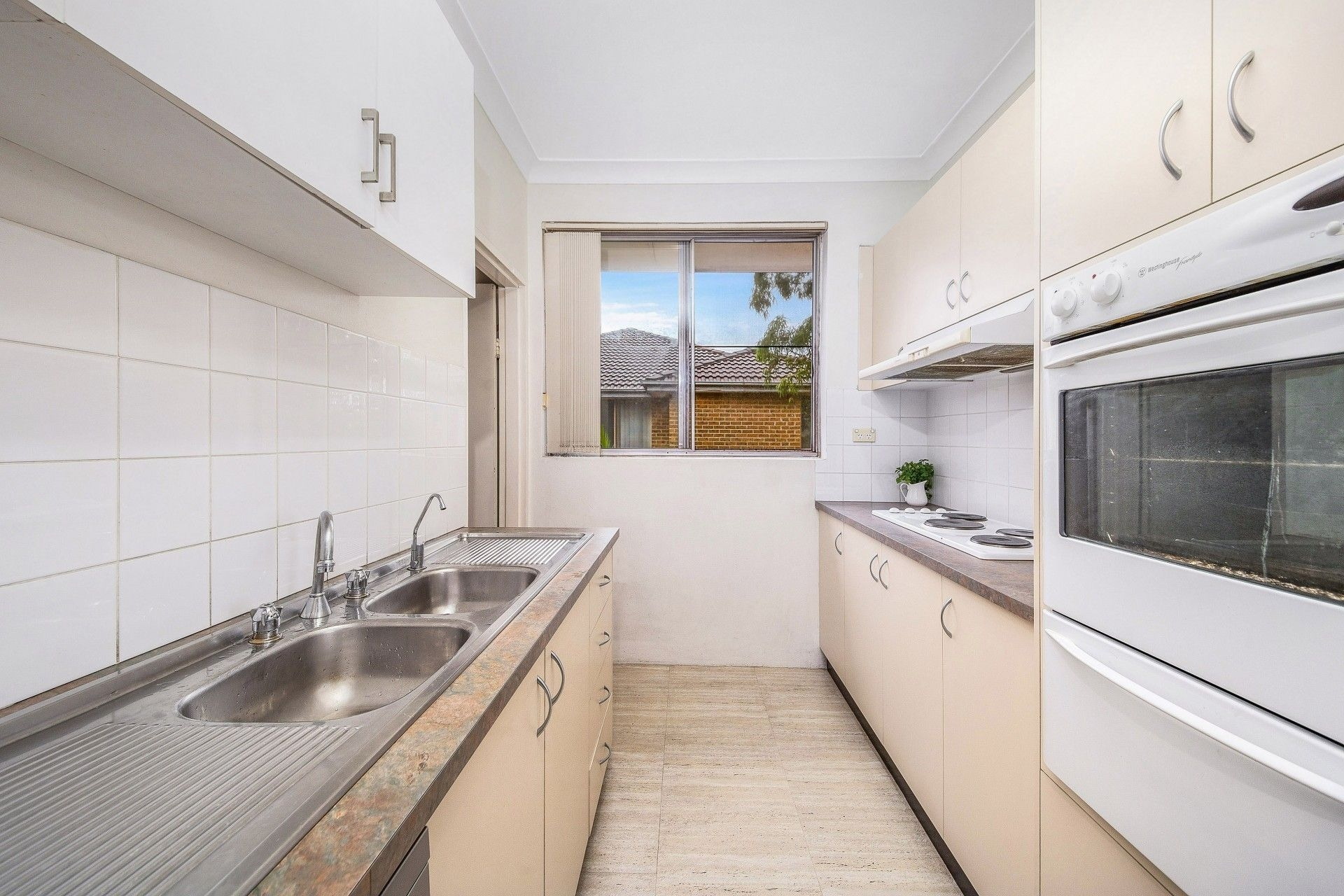 12/45 Gladstone Street, Kogarah Leased by Gavan Property - image 1