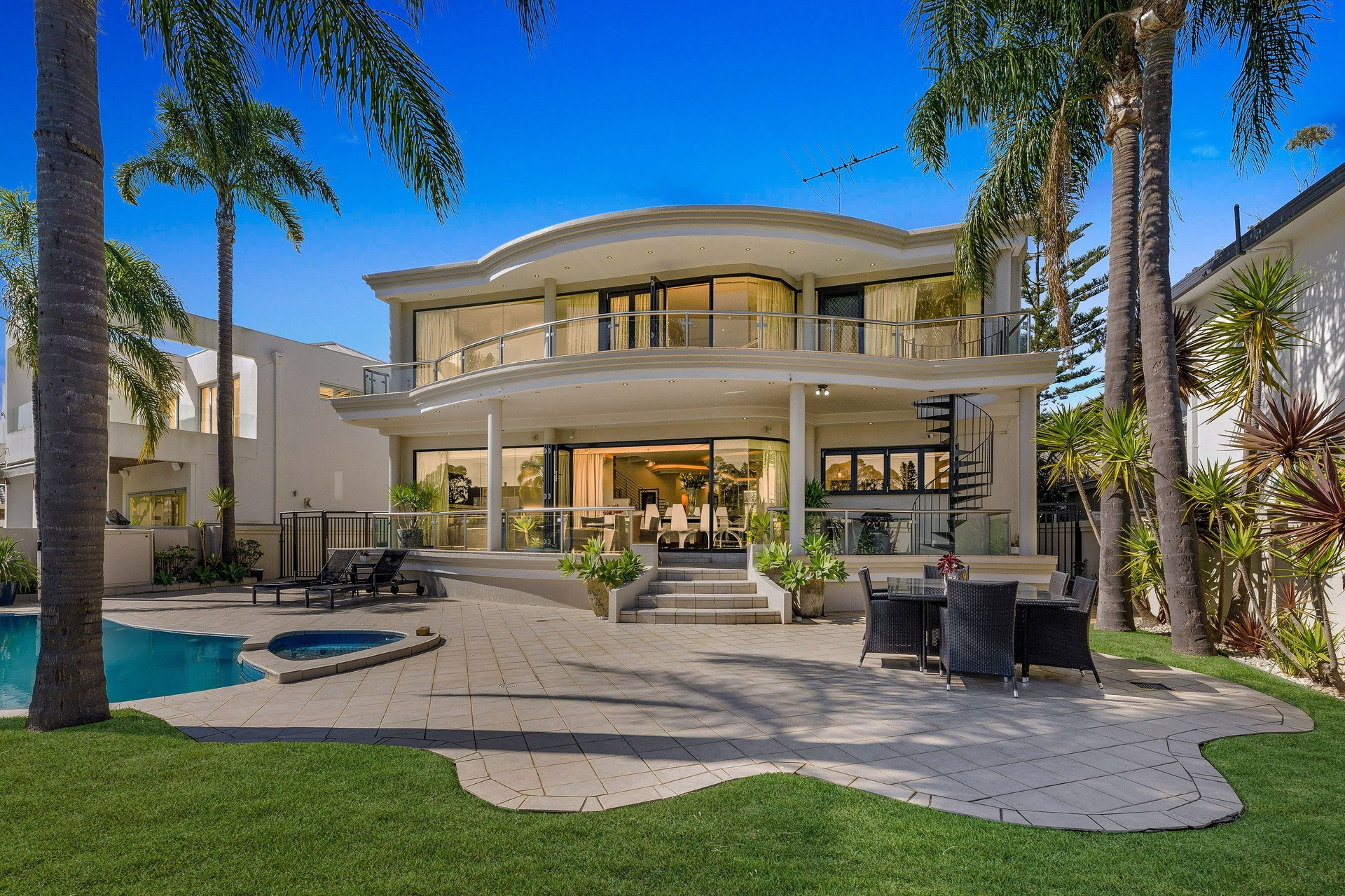 33 James Cook Island, Sylvania Waters Sold by Gavan Property - image 1